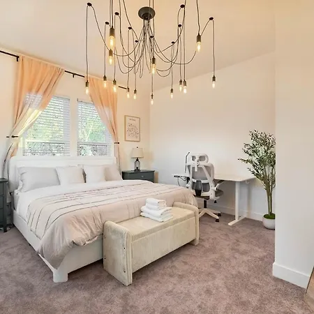 Appartement 475 Unit 3 Stunning Private 1B Unit Kingsize Bed &Sofa Bed Ac